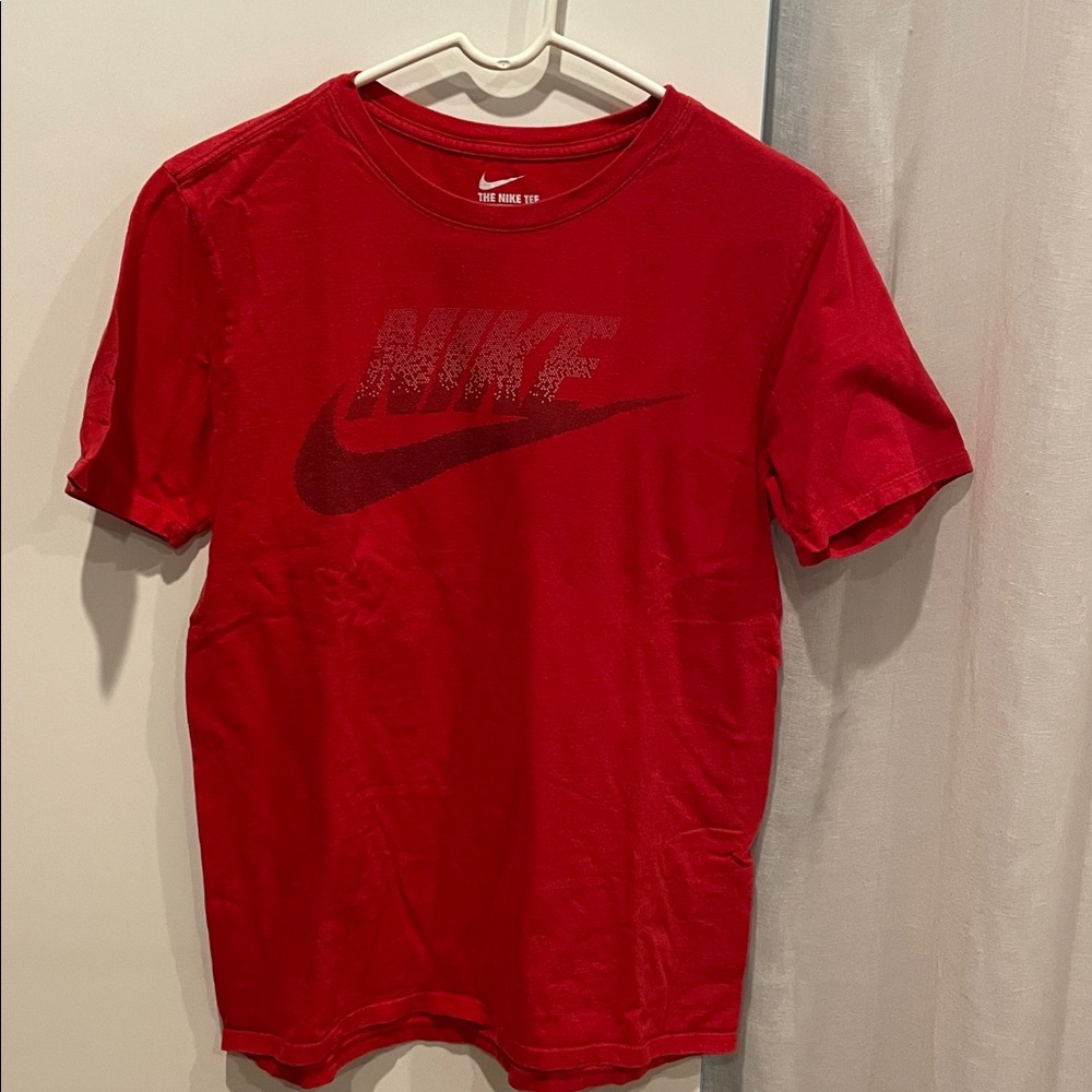 5 assorted Nike cotton Tee with Logo